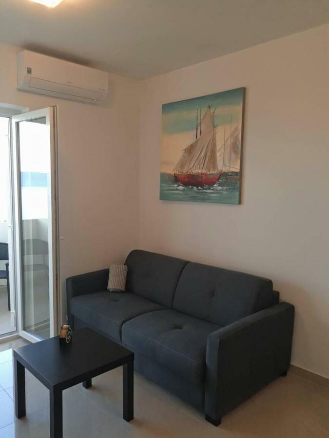 Studio Apartment Novi Vinodolski Extérieur photo